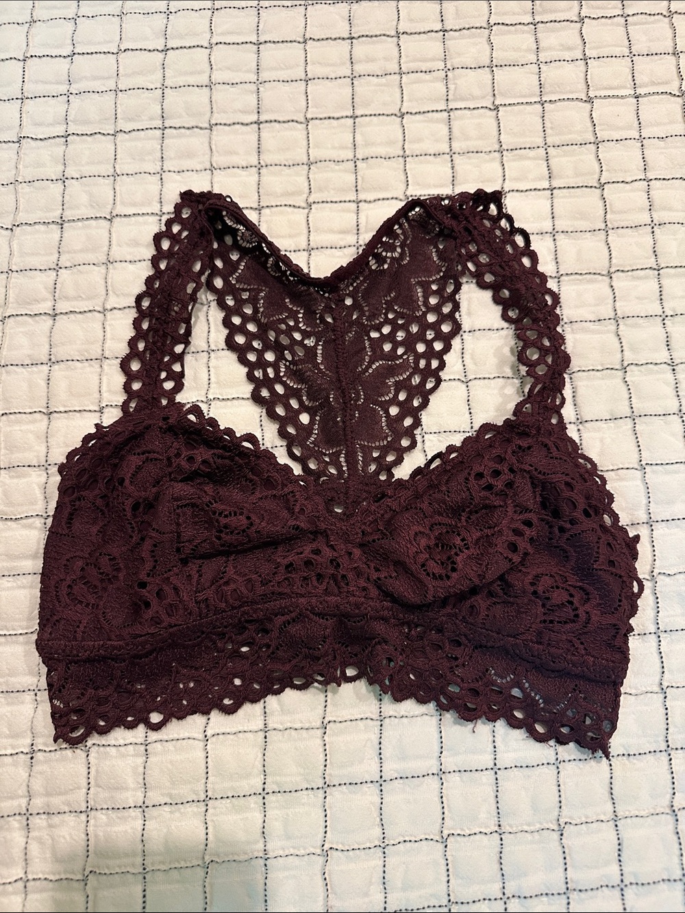 Aerie Lace Racerback Bralette in Burgundy